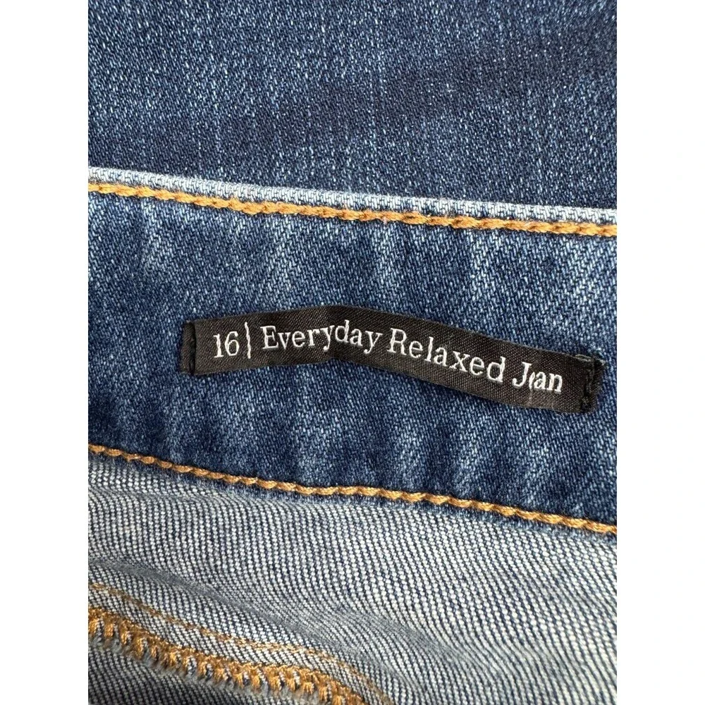 Talbot's Women's Everyday Relaxed Jeans Size 16 Sonia Wash - Picture 6 of 7